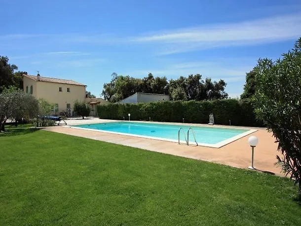Luxury Villa With Jacuzzi In Carpentras Provence 0*,  France